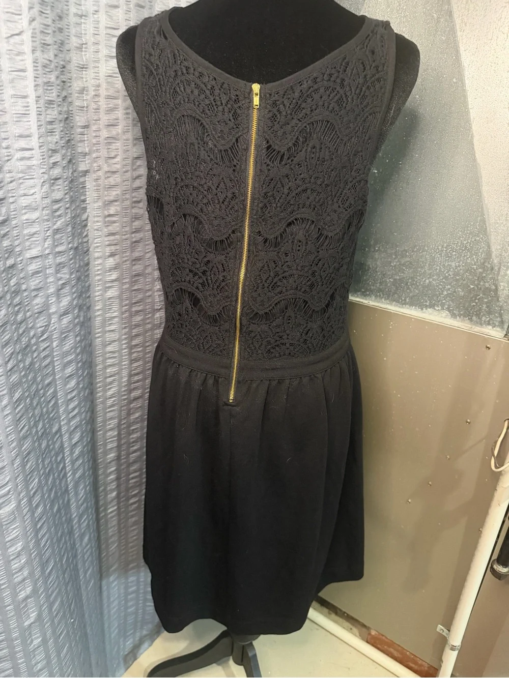 Lilly Pulitzer Black Lace-Front Sleeveless Dress